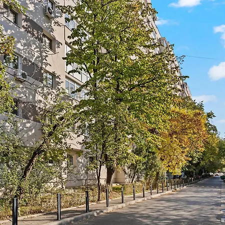 Garsoniera De Lux Si Eleganta Drumul Taberei *