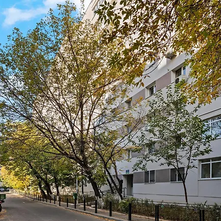 Garsoniera De Lux Si Eleganta Drumul Taberei Βουκουρέστι